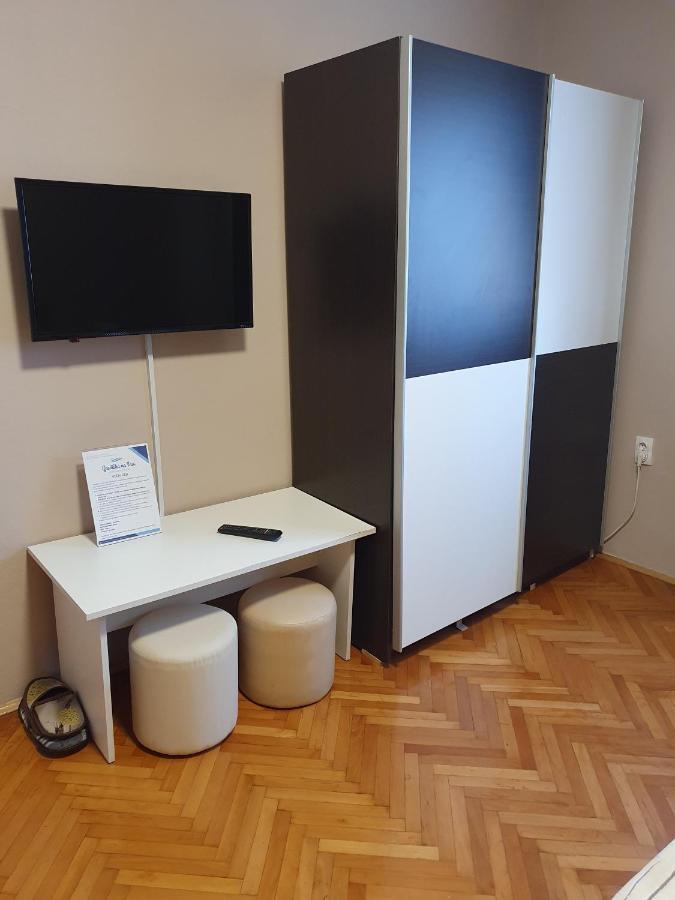 Gradiska Na Savi Apartmani I Sobe Exterior foto